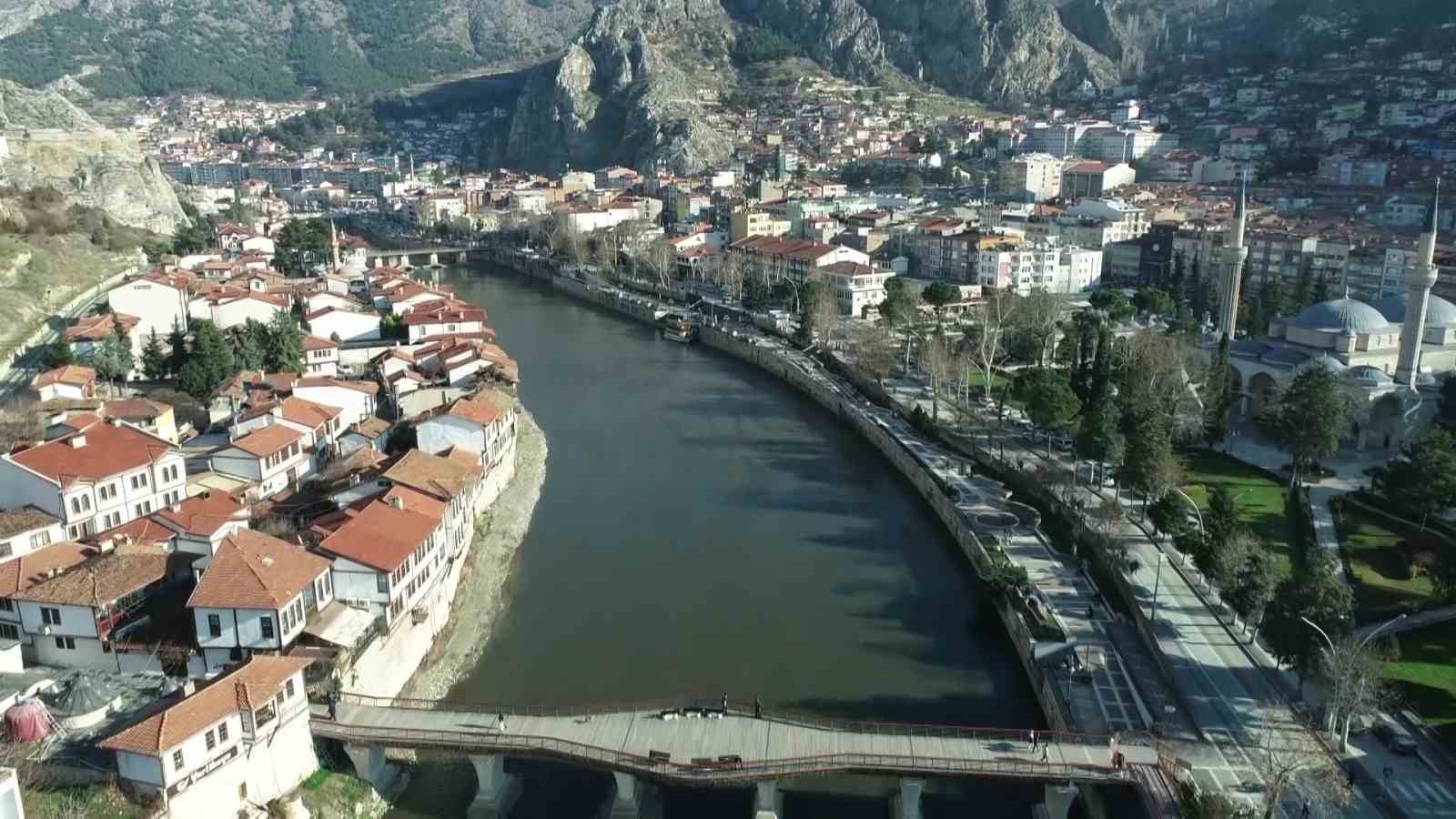 youtuber-gencten-cati-katindan-sanal-f-16-egitimi