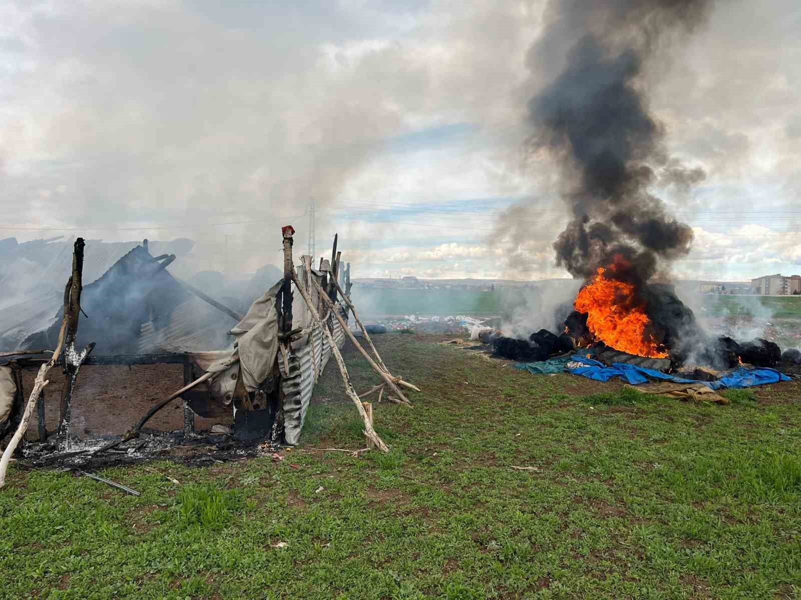 agil-ve-saman-balyalari-alev-alev-yandi