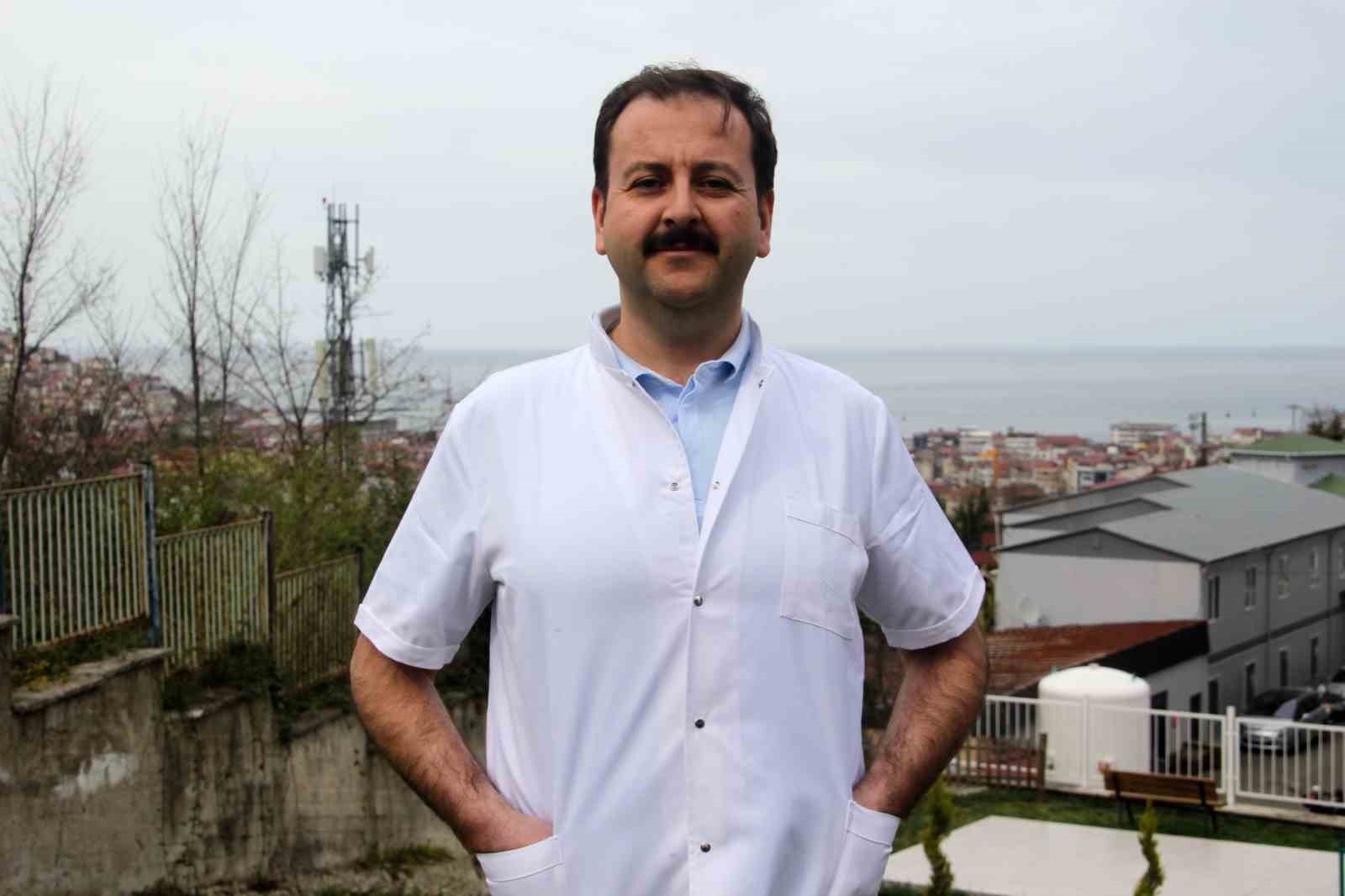 ameliyatsiz-stentsiz-tedavi-kalp-damarlari-ilac-kapli-balonla-acildi