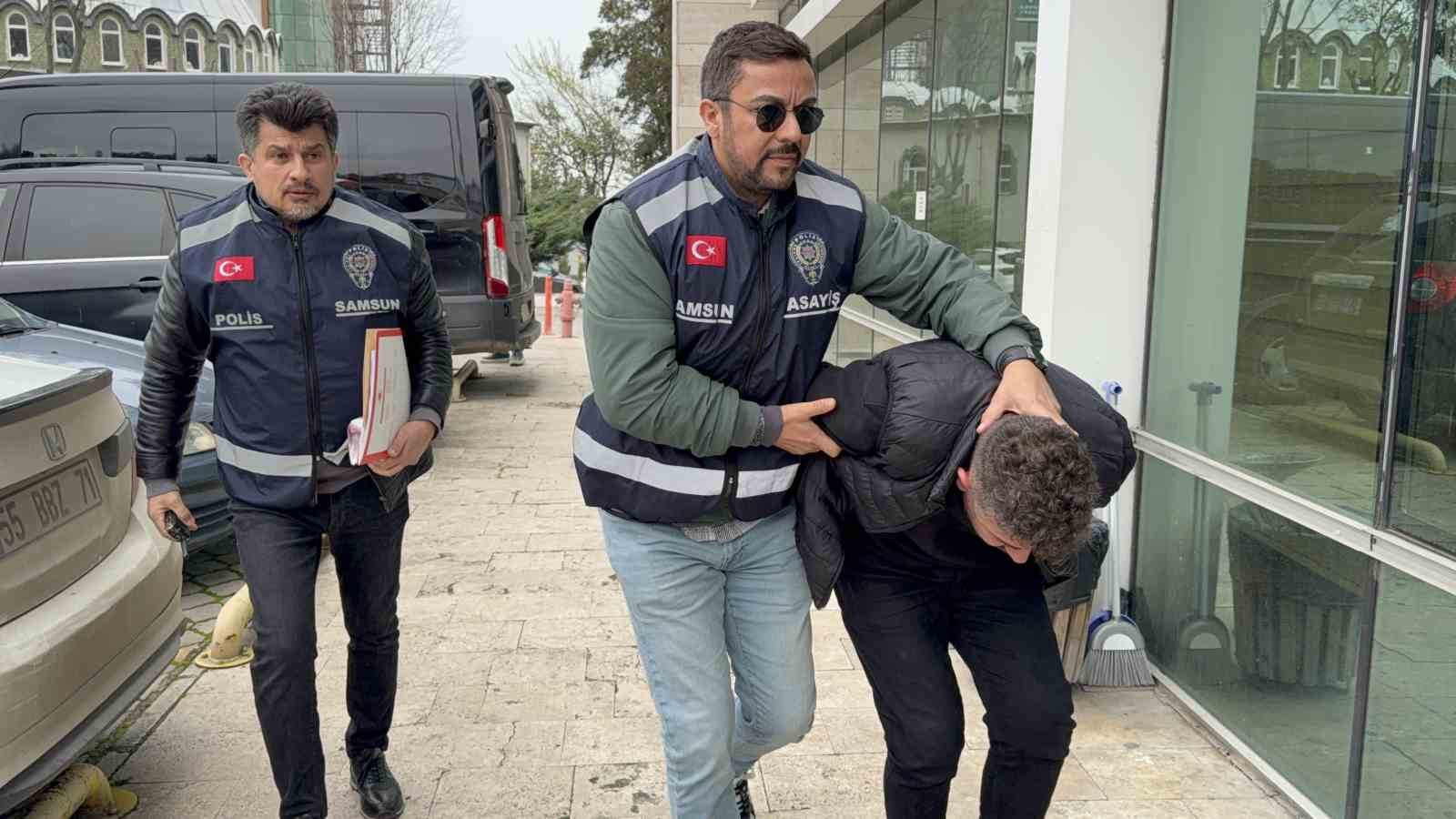 bakar-misin-tuzagi-zinciri-kapip-kacti-kameraya-yakalandi