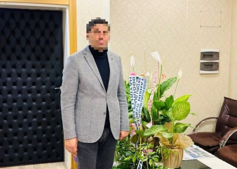 belediye-baskaninin-sekreterine-satirla-saldiri-1-yarali