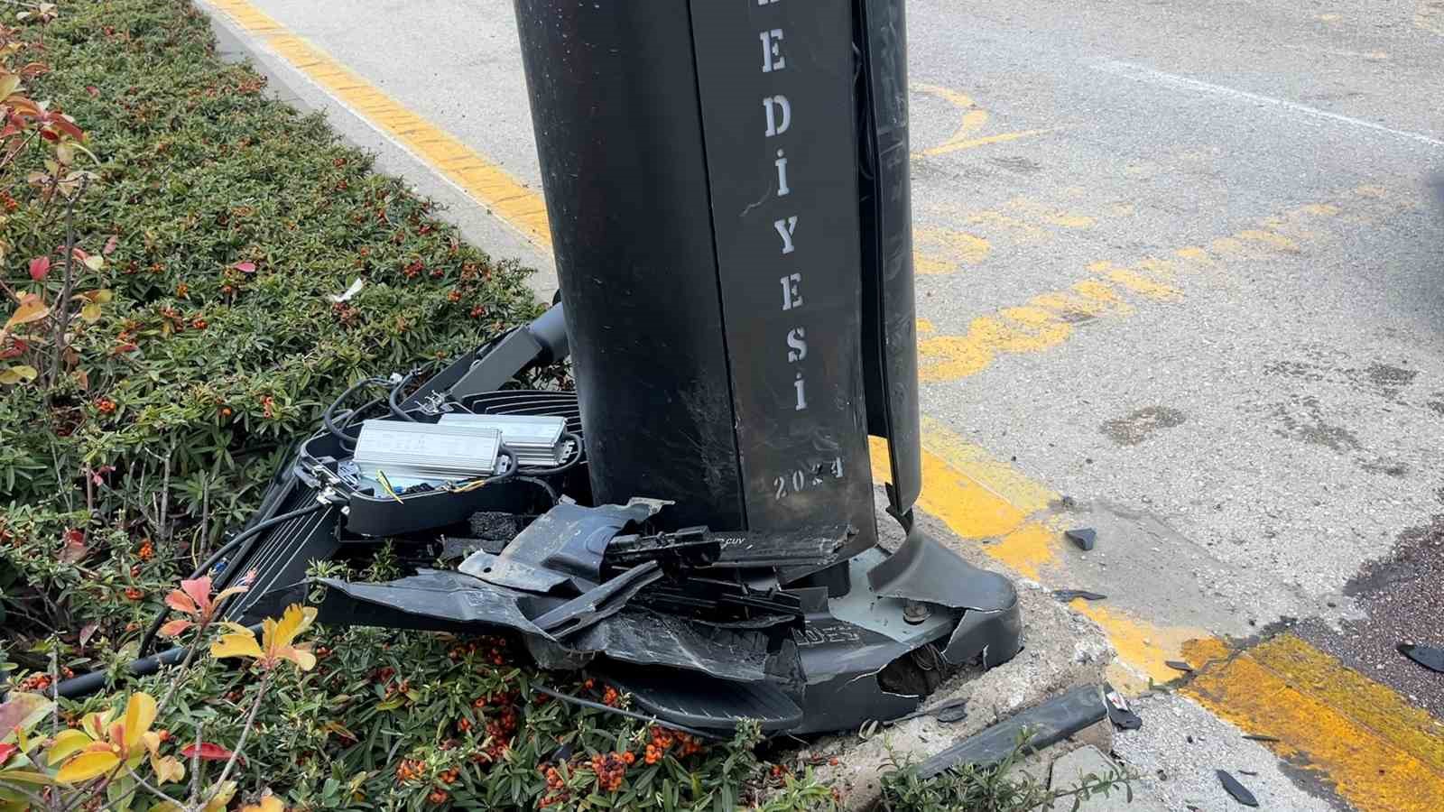 boluda-aydinlatma-diregine-carpan-otomobil-kamerada