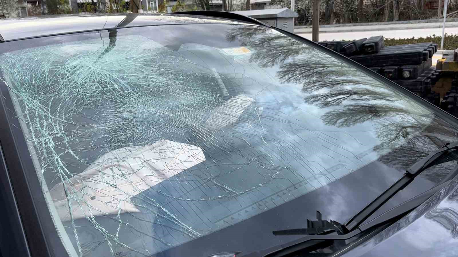 boluda-aydinlatma-diregine-carpan-otomobil-kamerada