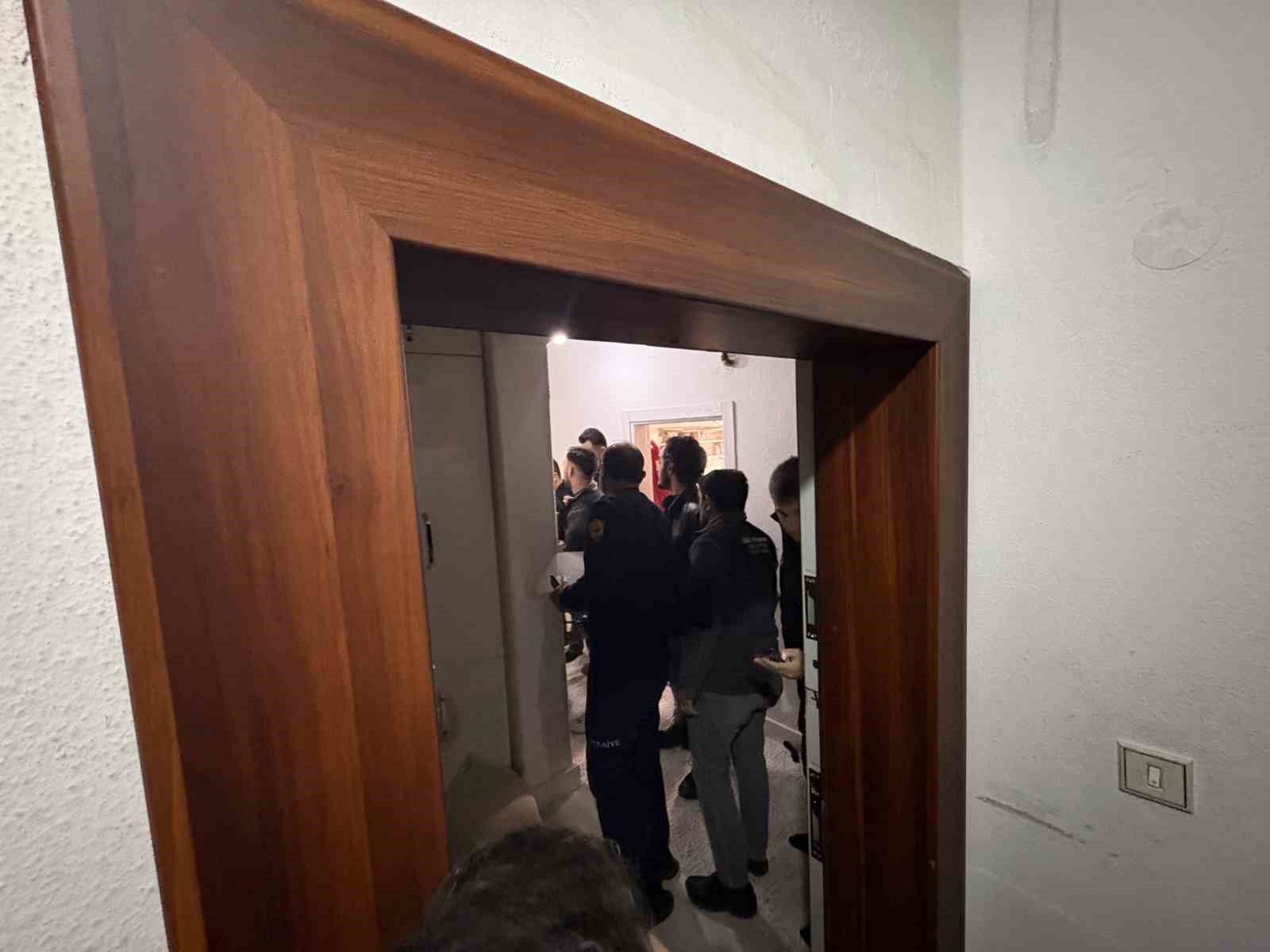 catidan-apartman-bosluguna-dusen-sahis-hayatini-kaybetti