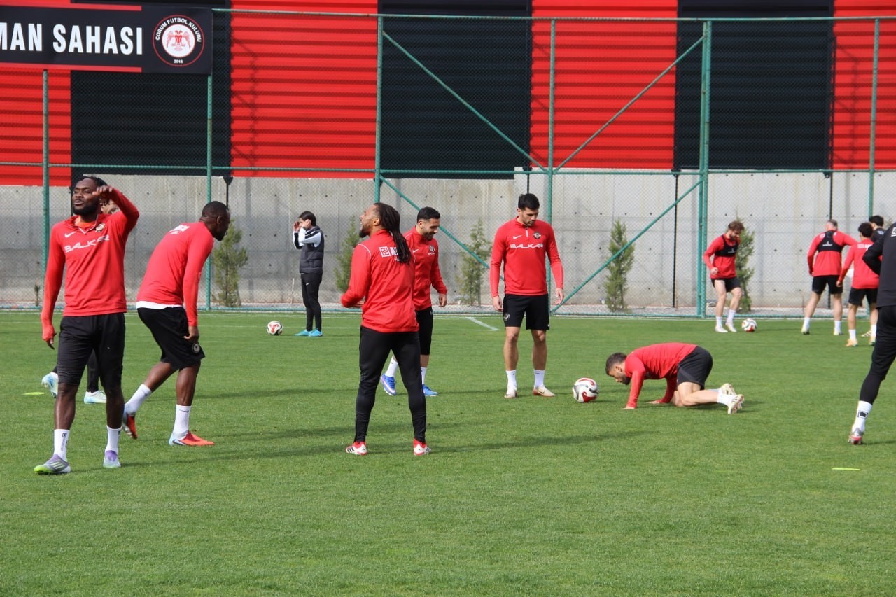 corum-fk-bandirmaspor-hazirliklarini-surdurdu