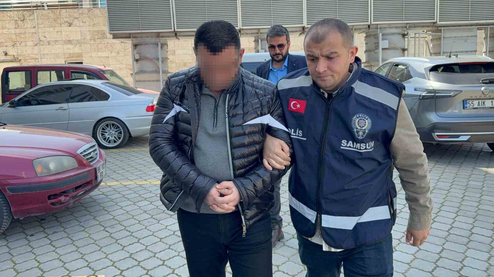 fabrika-mudurunun-evinde-cephanelik-gibi-silah-ve-malzeme-cikti