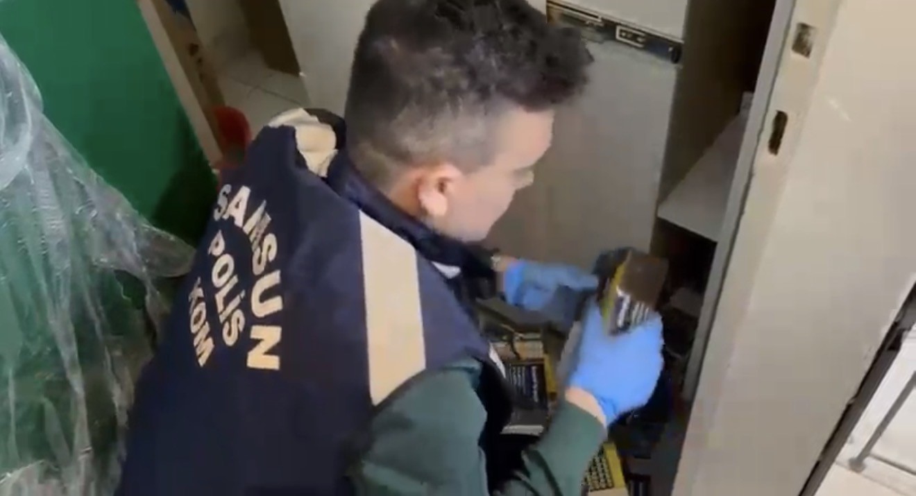 gizli-bolmeli-kacak-tutun-operasyonu