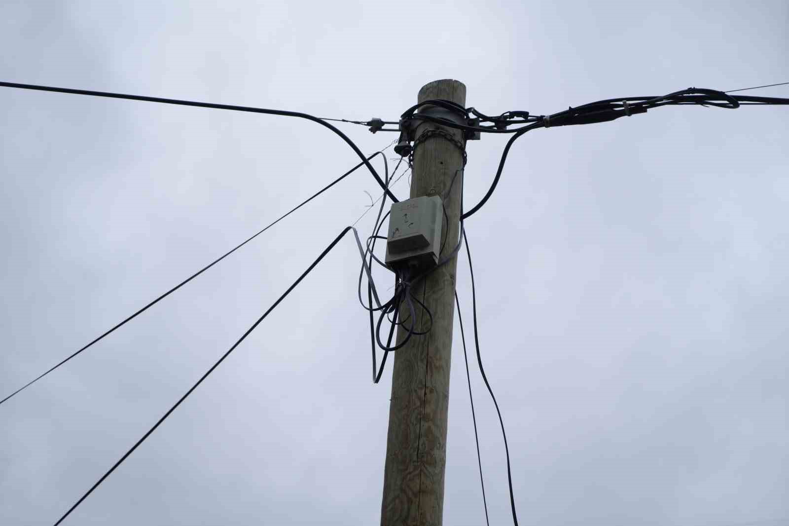 gumushanede-elektrik-akimina-kapilan-yasli-adam-hayatini-kaybetti