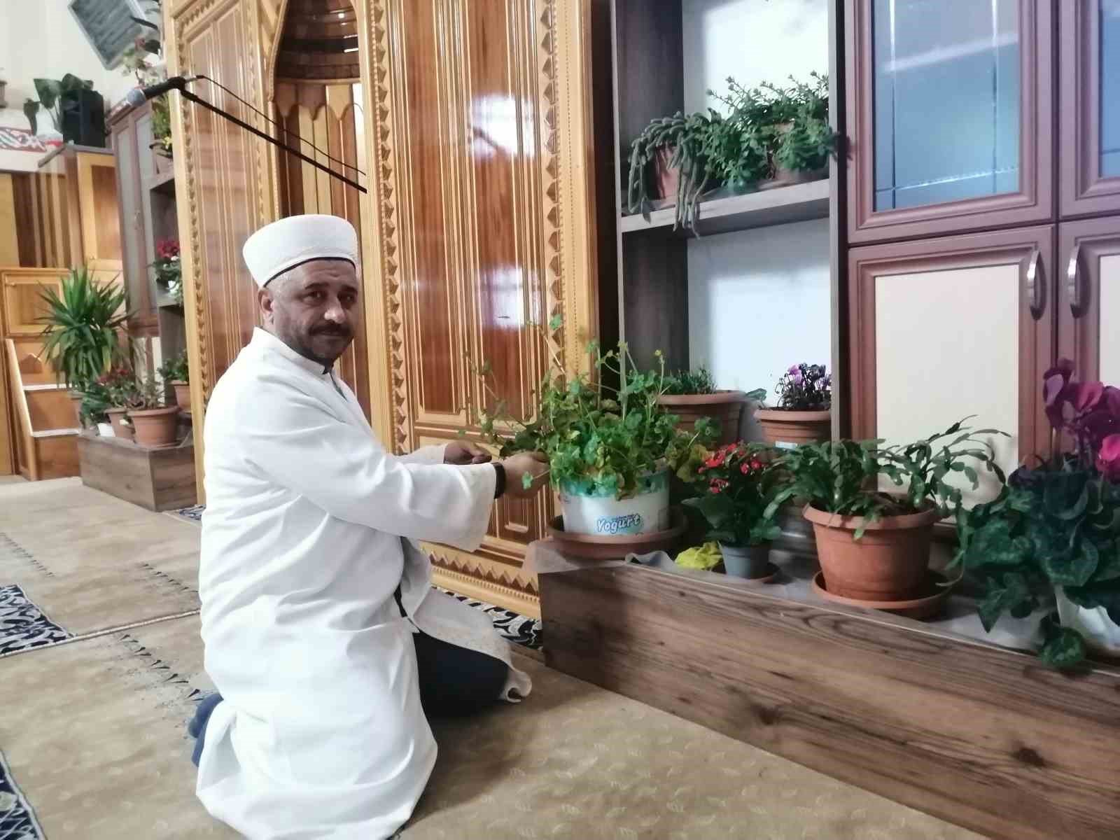 hurafeye-karsiydi-adina-acilan-sahte-hesapla-hurafe-pazarlandi