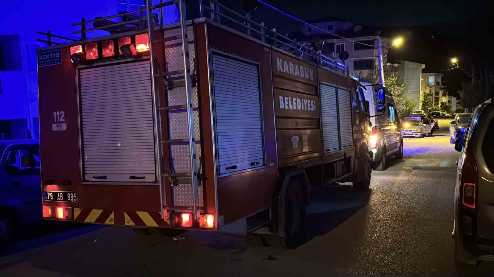 karabukte-kadin-eski-esini-bicakla-yaraladi