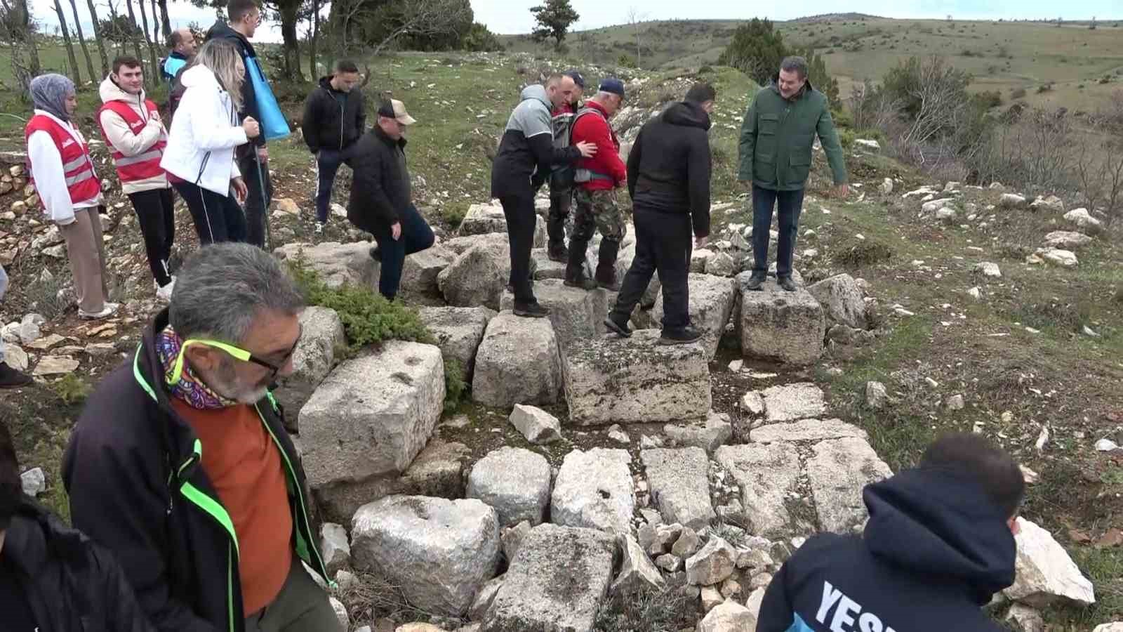 karadenizdeki-tek-zeus-tapinagi-sadece-temel-taslari-kaldi