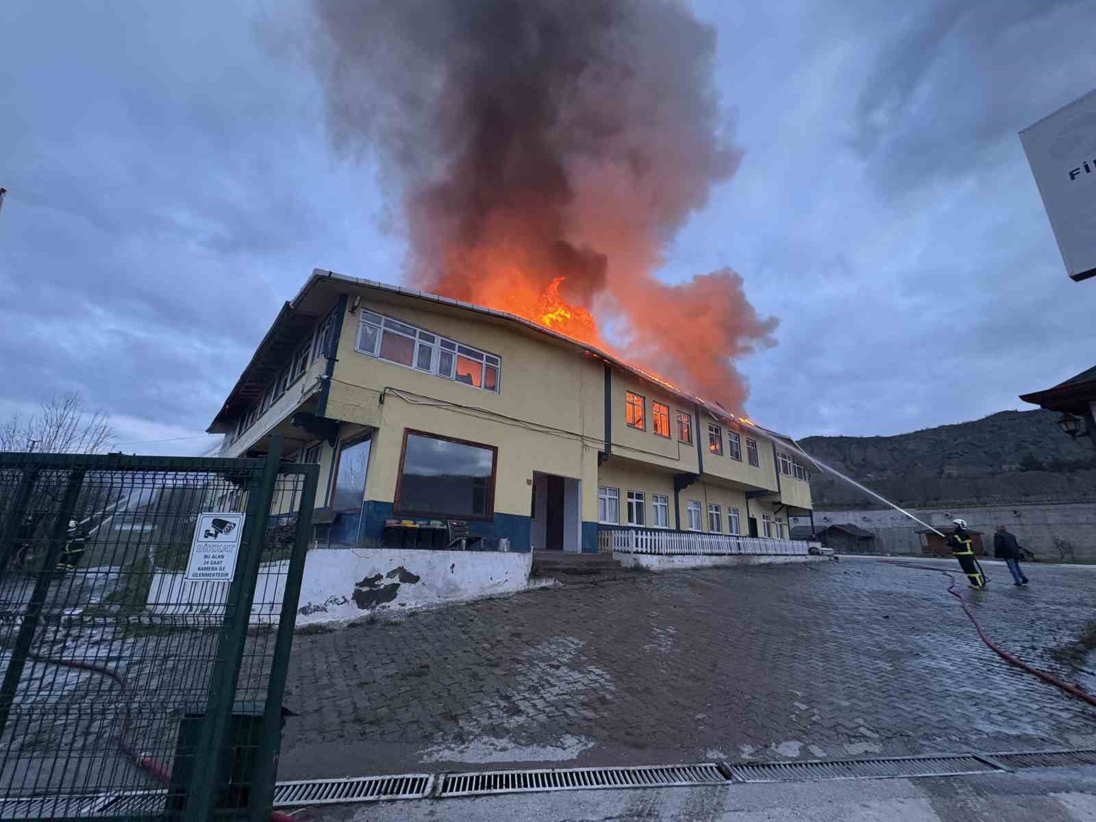 kastamonuda-fabrika-yangini