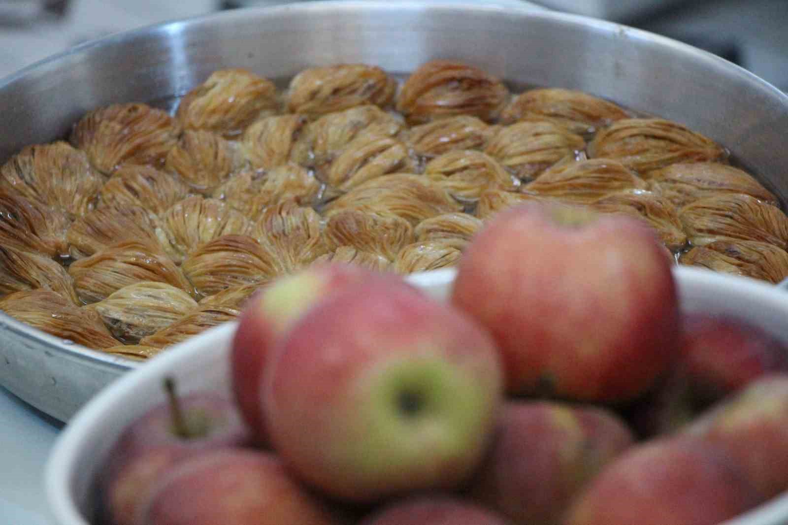 misket-elma-tadinda-baklava