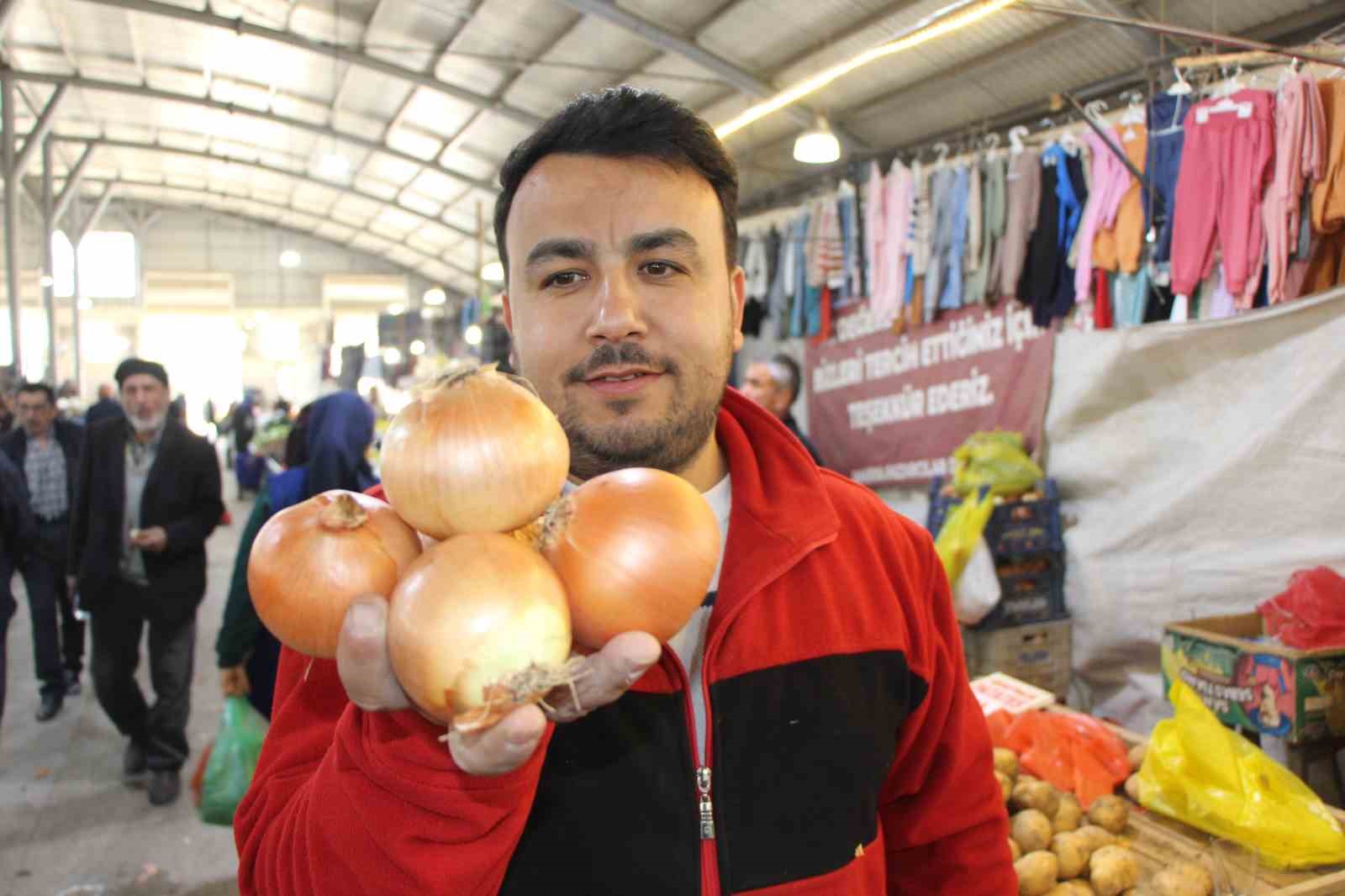 pazarin-en-ucuzu-sogan-amasyadan-avrupaya-gonderiliyor