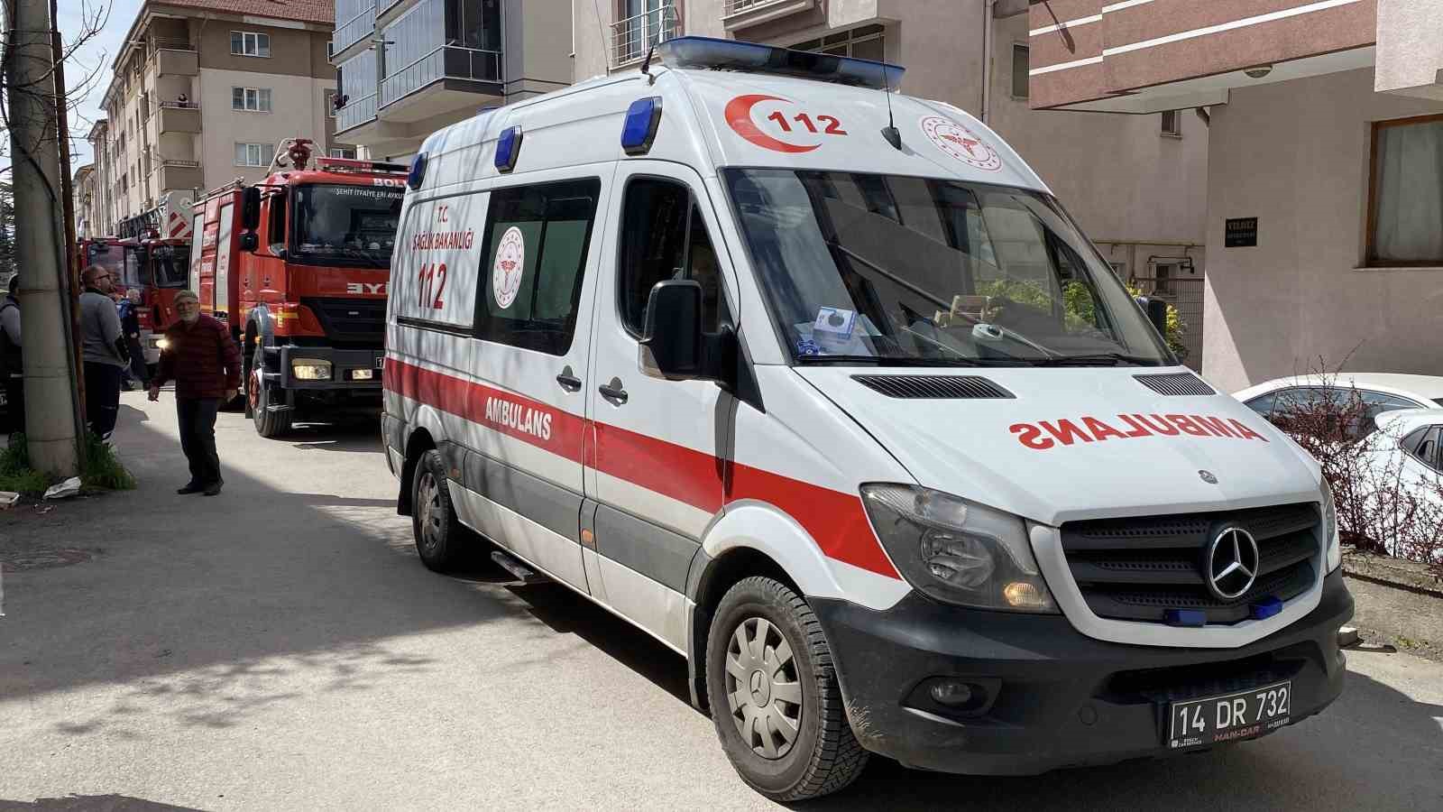 prizde-unutulan-sac-kurutma-makinesi-yangin-cikartti-ekipler-harekete-gecti