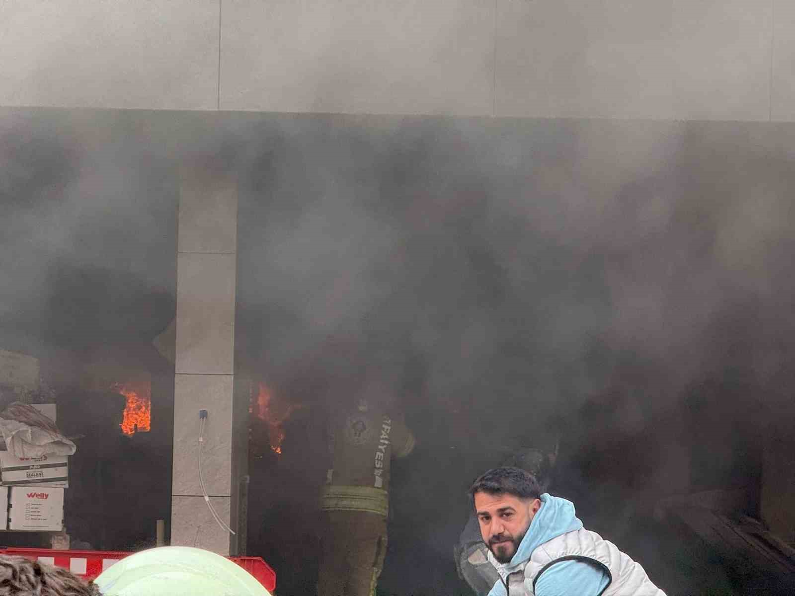 rizede-insaat-alaninda-yangin