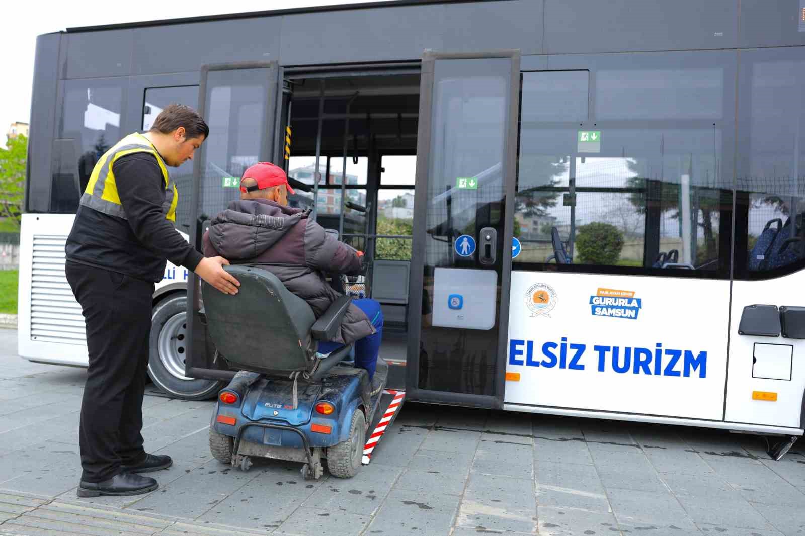 samsunda-engelsiz-turizm-otobusu-hizmette