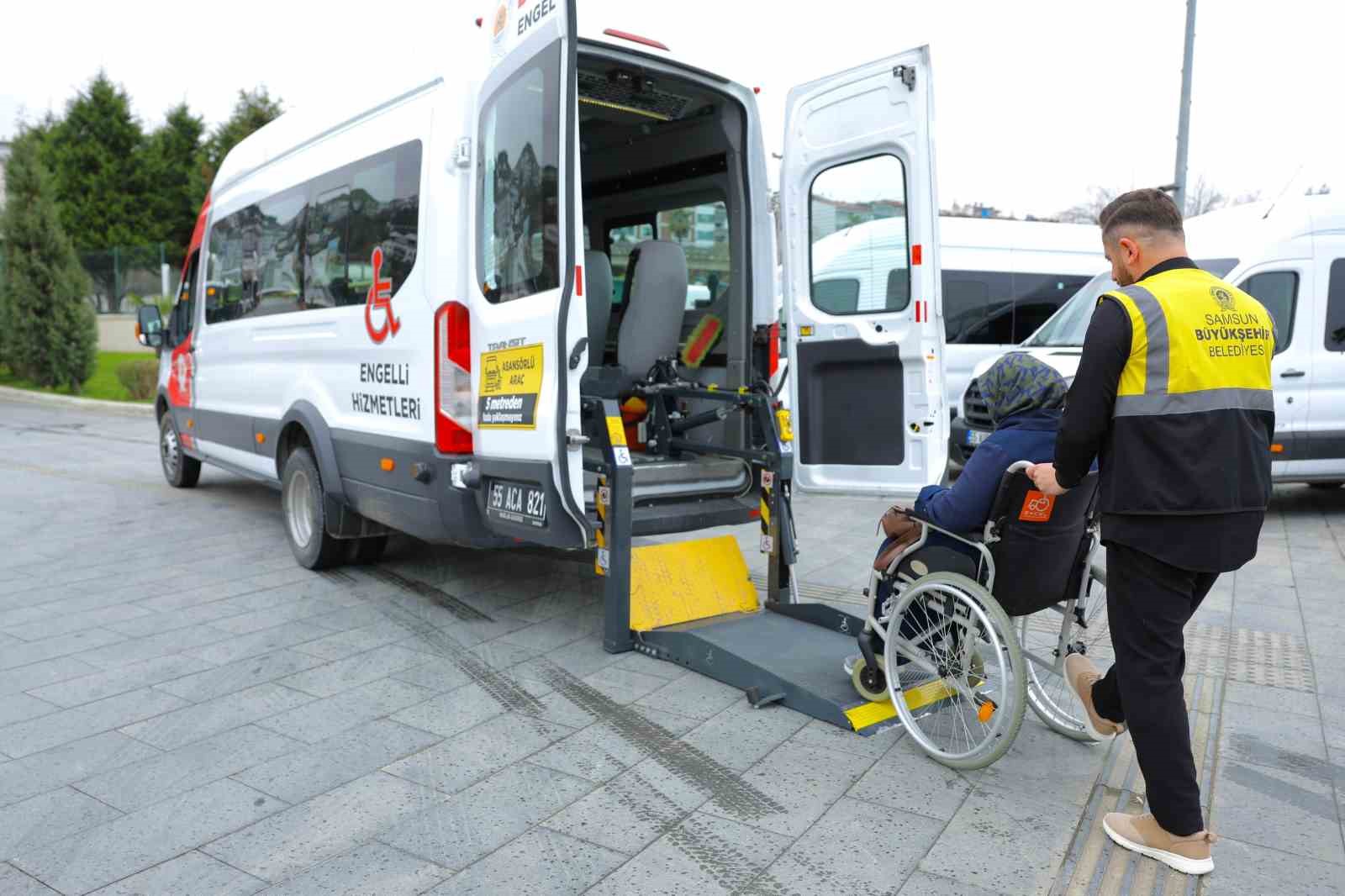 samsunda-engelsiz-turizm-otobusu-hizmette