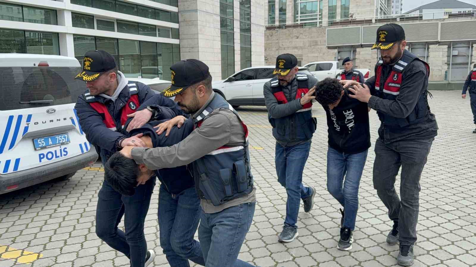 samsunda-tik-tok-canli-yayininda-teror-propagandasi-yapan-2-insaat-iscisi-adliyeye-sevk-edildi