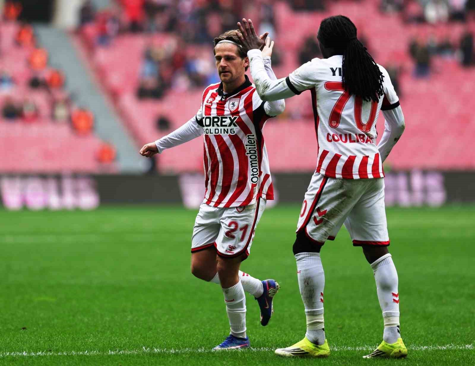 trendyol-super-lig-samsunspor-1-konyaspor-1-ilk-yari