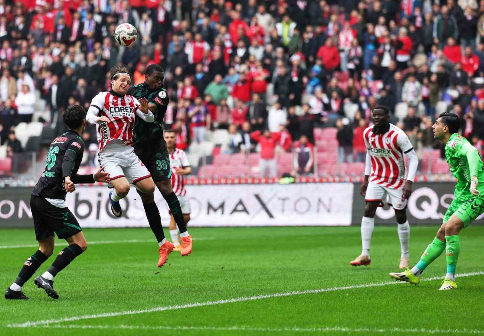 trendyol-super-lig-samsunspor-1-konyaspor-1-ilk-yari