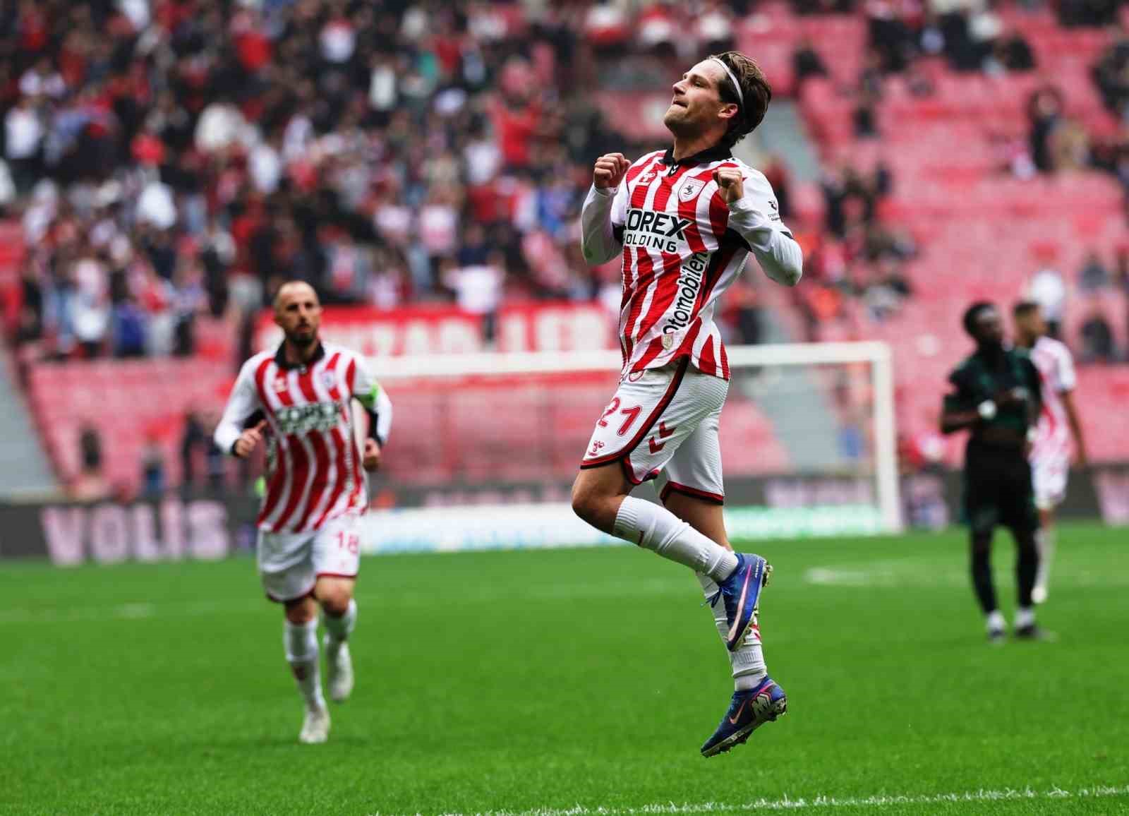 trendyol-super-lig-samsunspor-1-konyaspor-1-ilk-yari