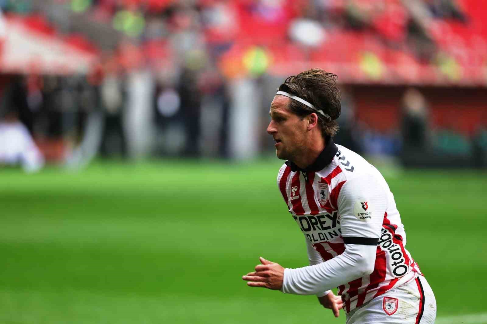 trendyol-super-lig-samsunspor-1-konyaspor-1-ilk-yari