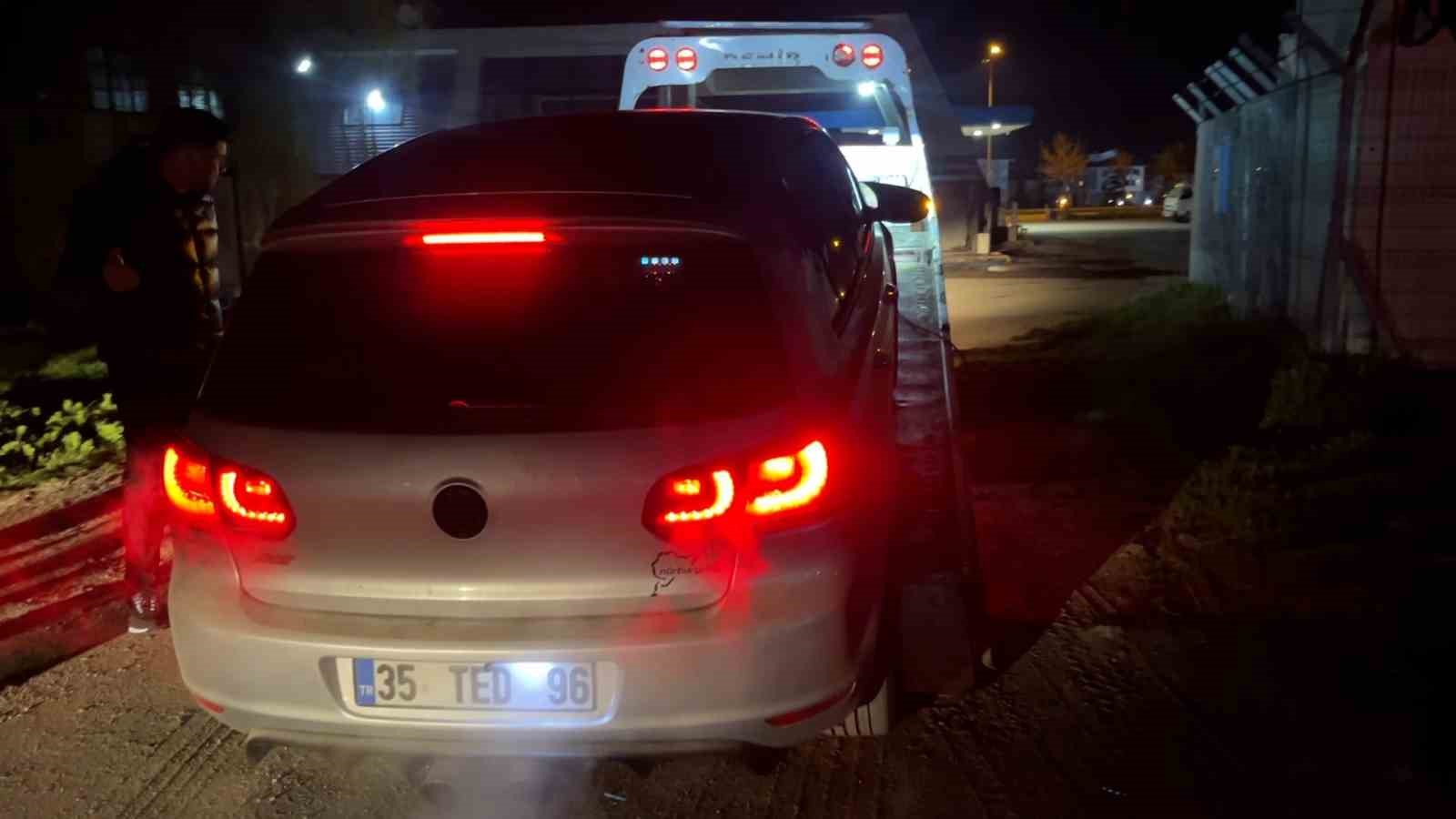 vatandaslarin-ihbari-uzerine-yakalandi-abarti-egzozlu-arac-trafikten-men-edildi