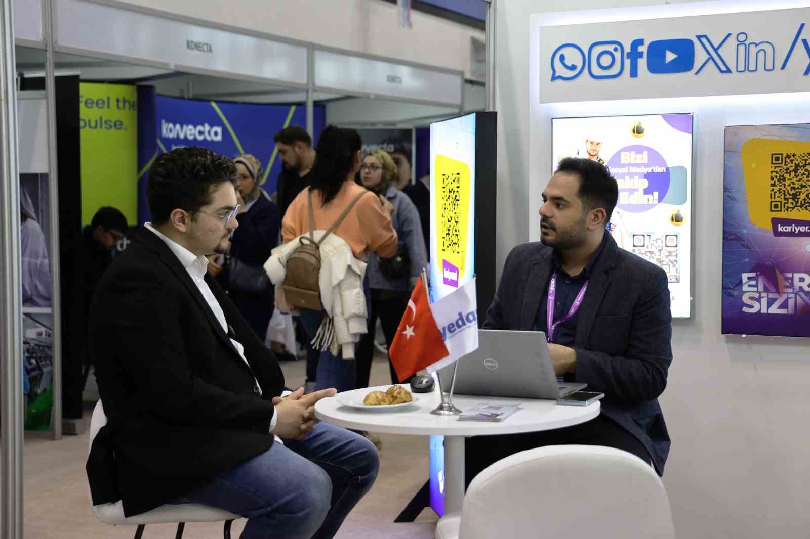 yedastan-genclere-kariyer-koprusu